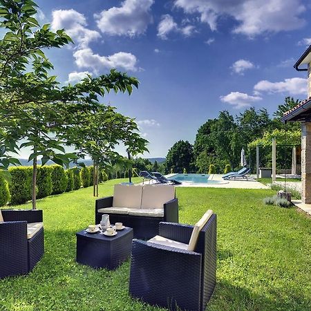 Villa Bella Lupoglav  Εξωτερικό φωτογραφία