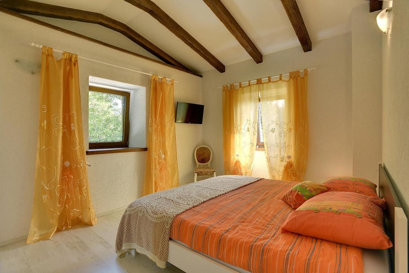 Villa Bella Lupoglav  Εξωτερικό φωτογραφία