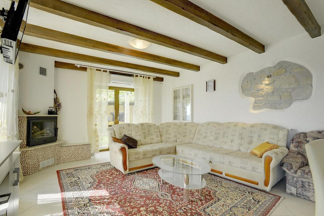 Villa Bella Lupoglav  Εξωτερικό φωτογραφία