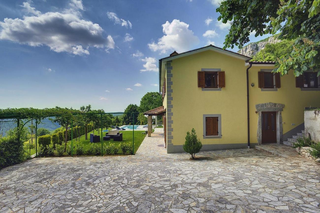 Villa Bella Lupoglav  Εξωτερικό φωτογραφία