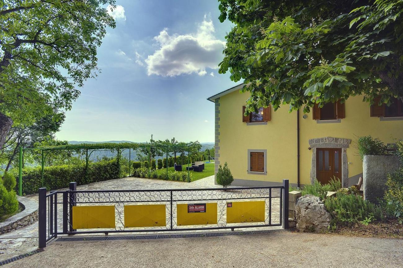 Villa Bella Lupoglav  Εξωτερικό φωτογραφία